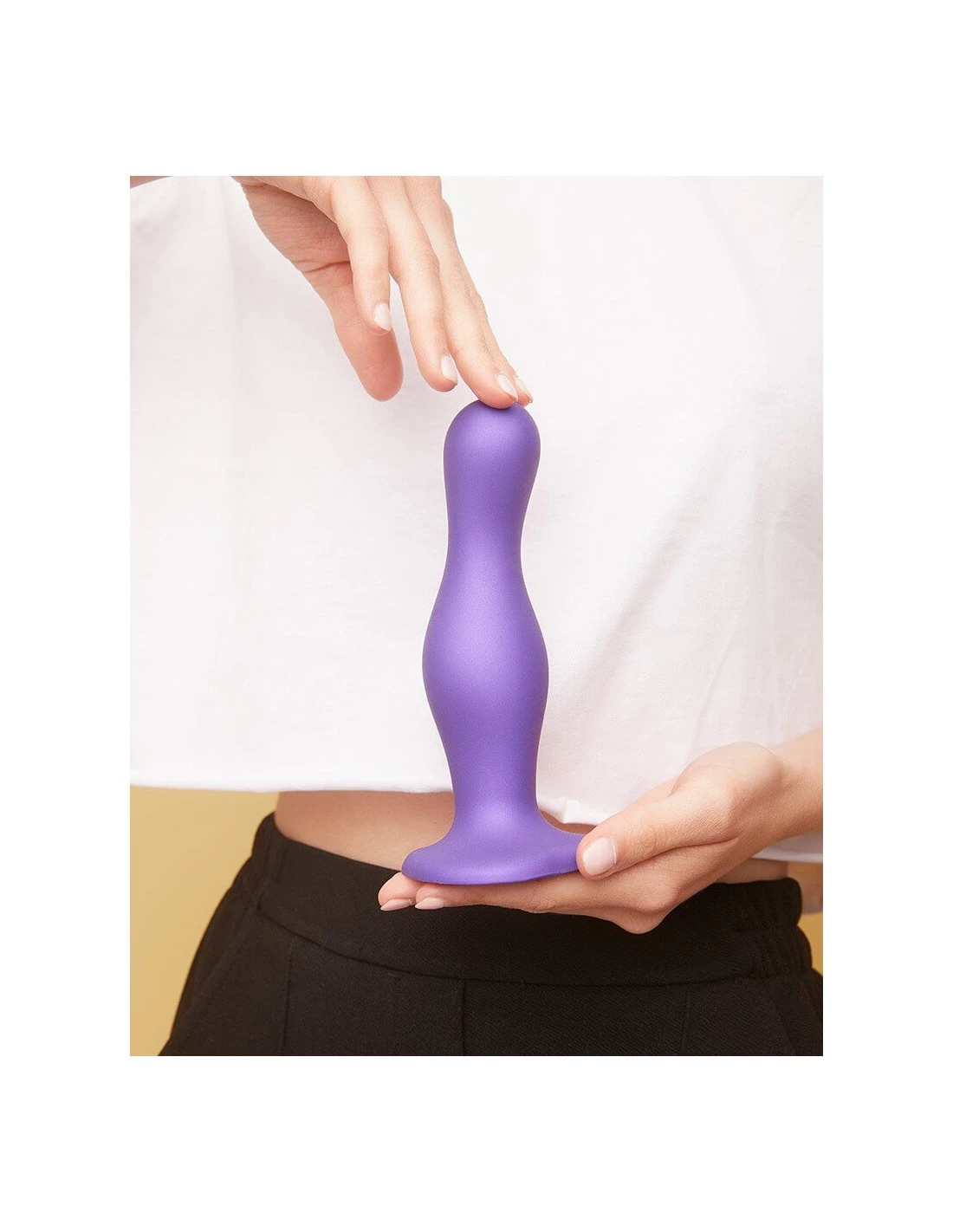 Strap-on-me Dildo Plug Curvy Metallic Purple XXL 2 Strap-on-me Dildo Plug Curvy Metallic Purple XXL - Afbeelding 2